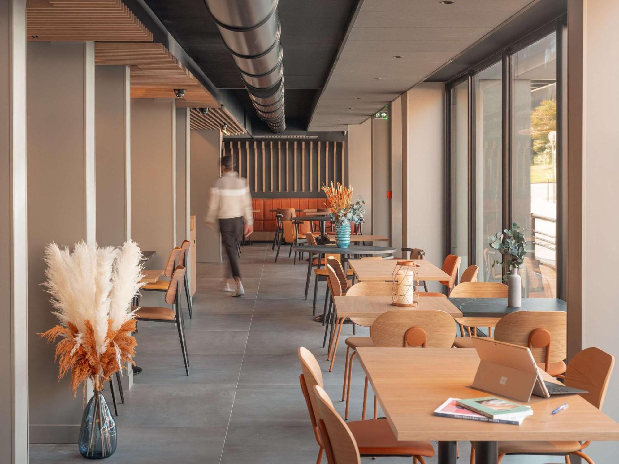 Novotel Paris Val De Fontenay Exteriör bild